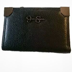 Jessica Simpson Black Frankie Center Divide Wallet